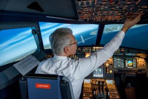 Gözlüklü Pilot Olur mu